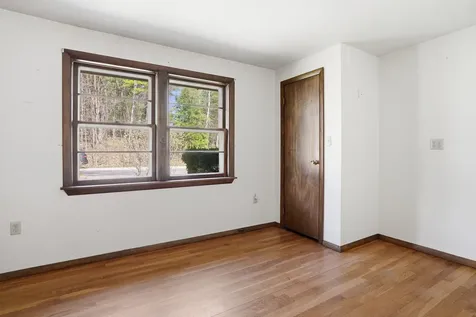 7 Zan Drive Goffstown NH 03045