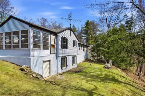 7 Zan Drive Goffstown NH 03045