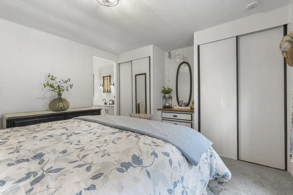 20 Beech Hill Road Exeter NH 03833