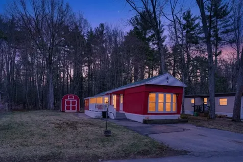 20 Beech Hill Road Exeter NH 03833