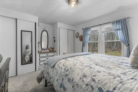 20 Beech Hill Road Exeter NH 03833