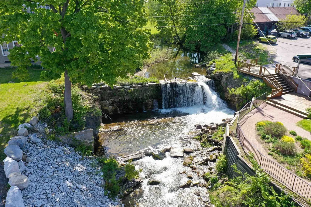31 Center Street Brandon VT 05733