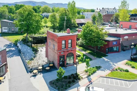 31 Center Street Brandon VT 05733