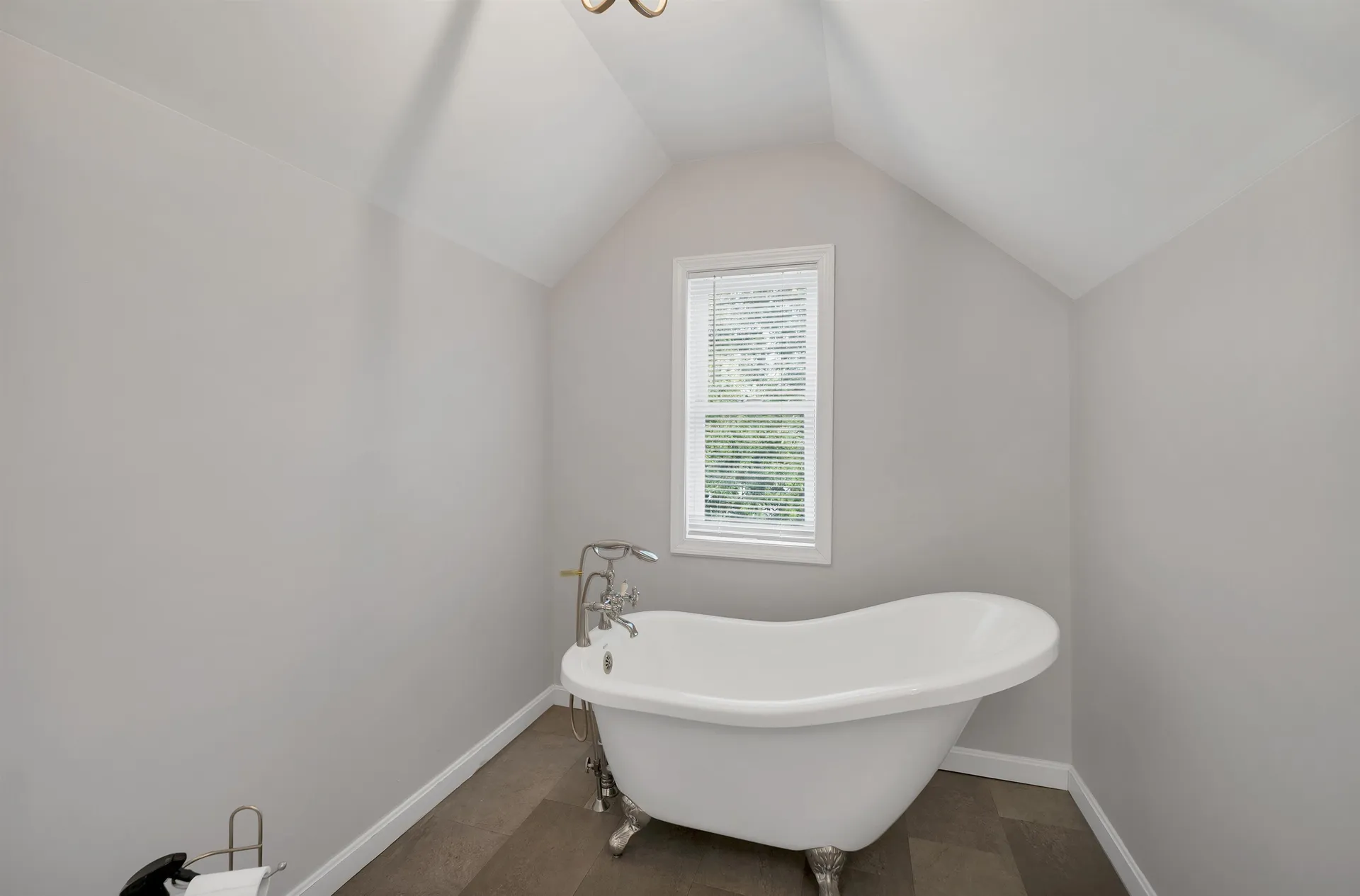 180 Varney Road Barnstead NH 03225
