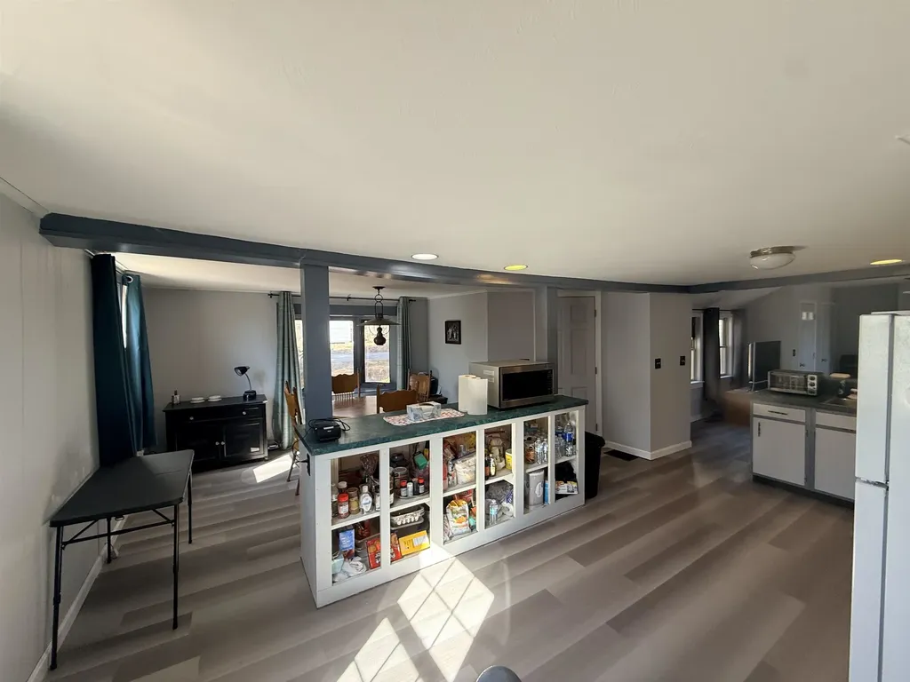 21 Arlington Street Laconia NH 03246