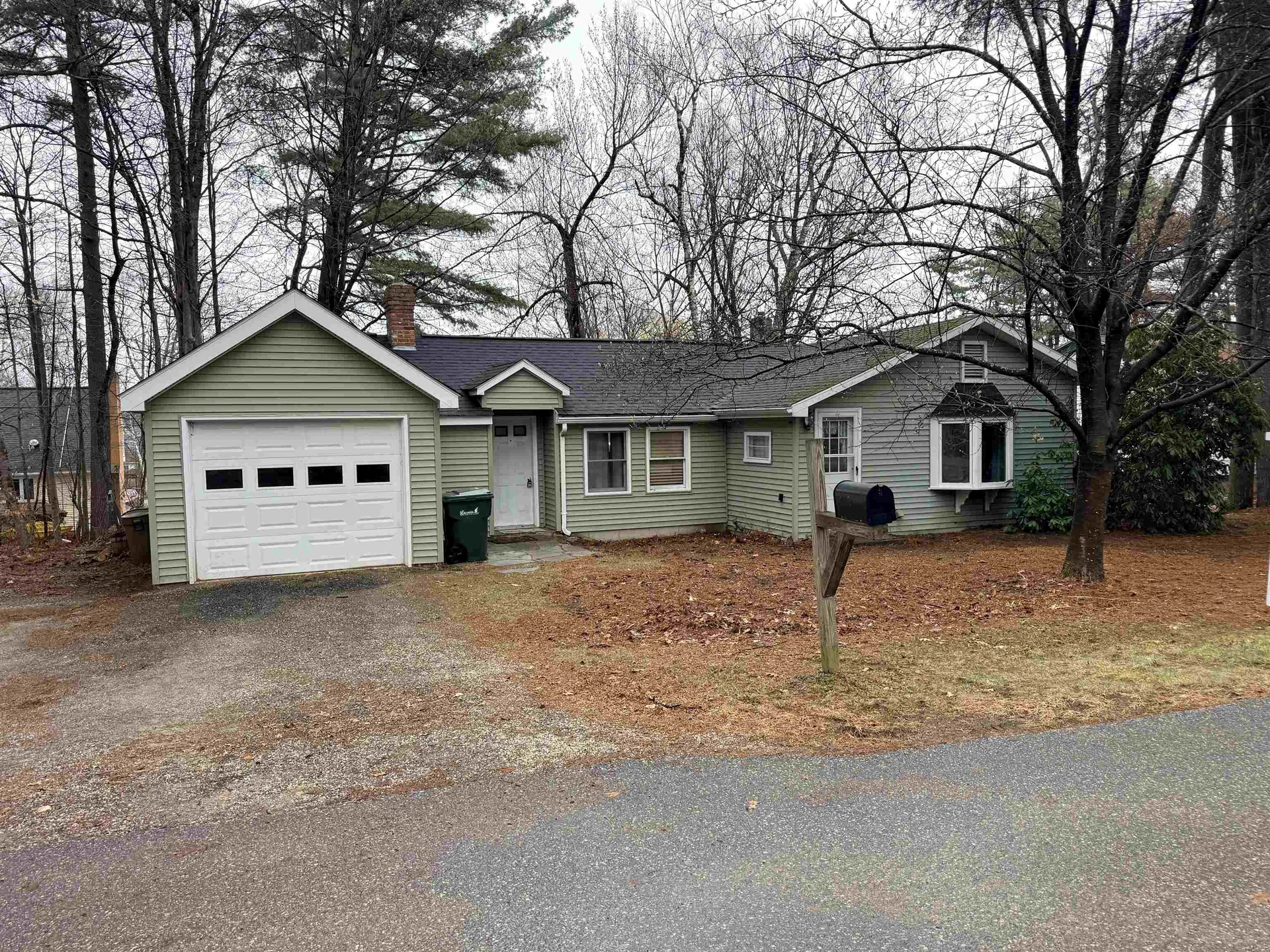 21 Arlington Street Laconia NH 03246