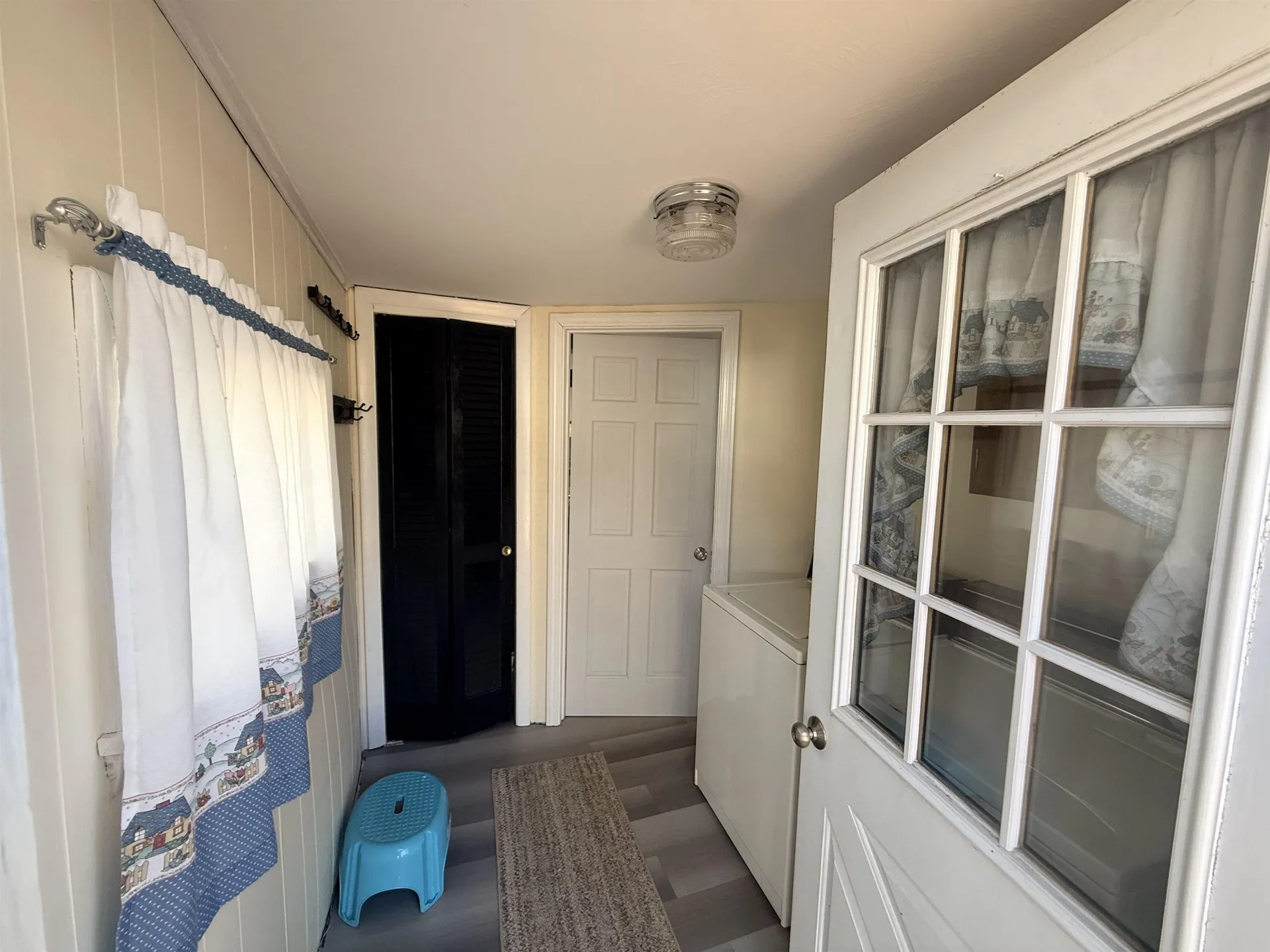 21 Arlington Street Laconia NH 03246