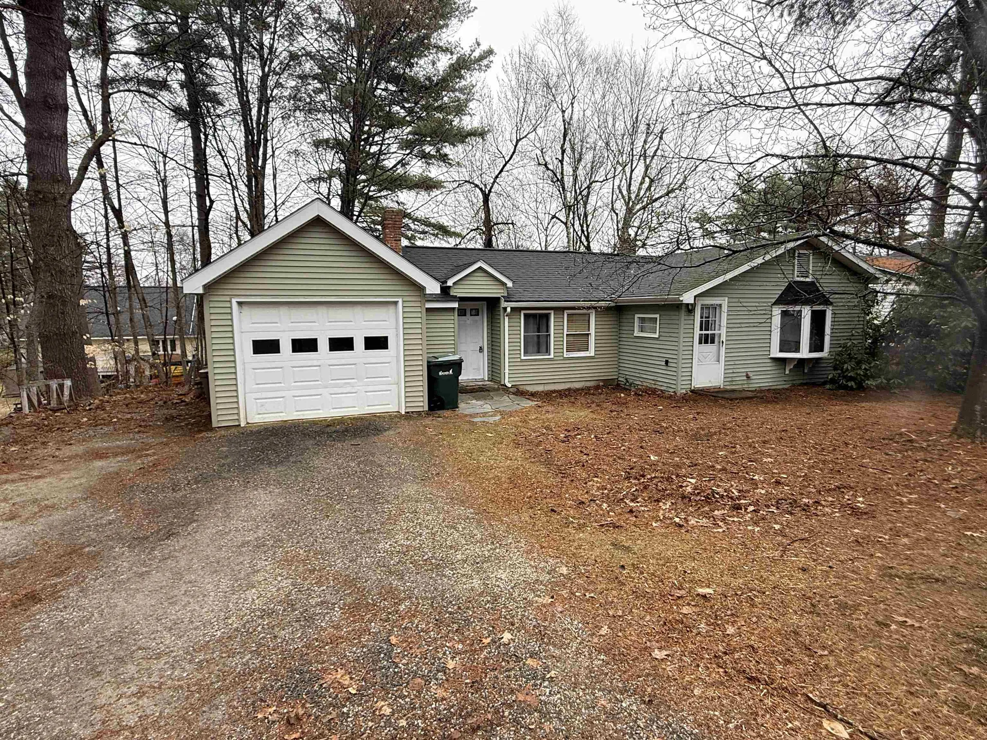 21 Arlington Street Laconia NH 03246