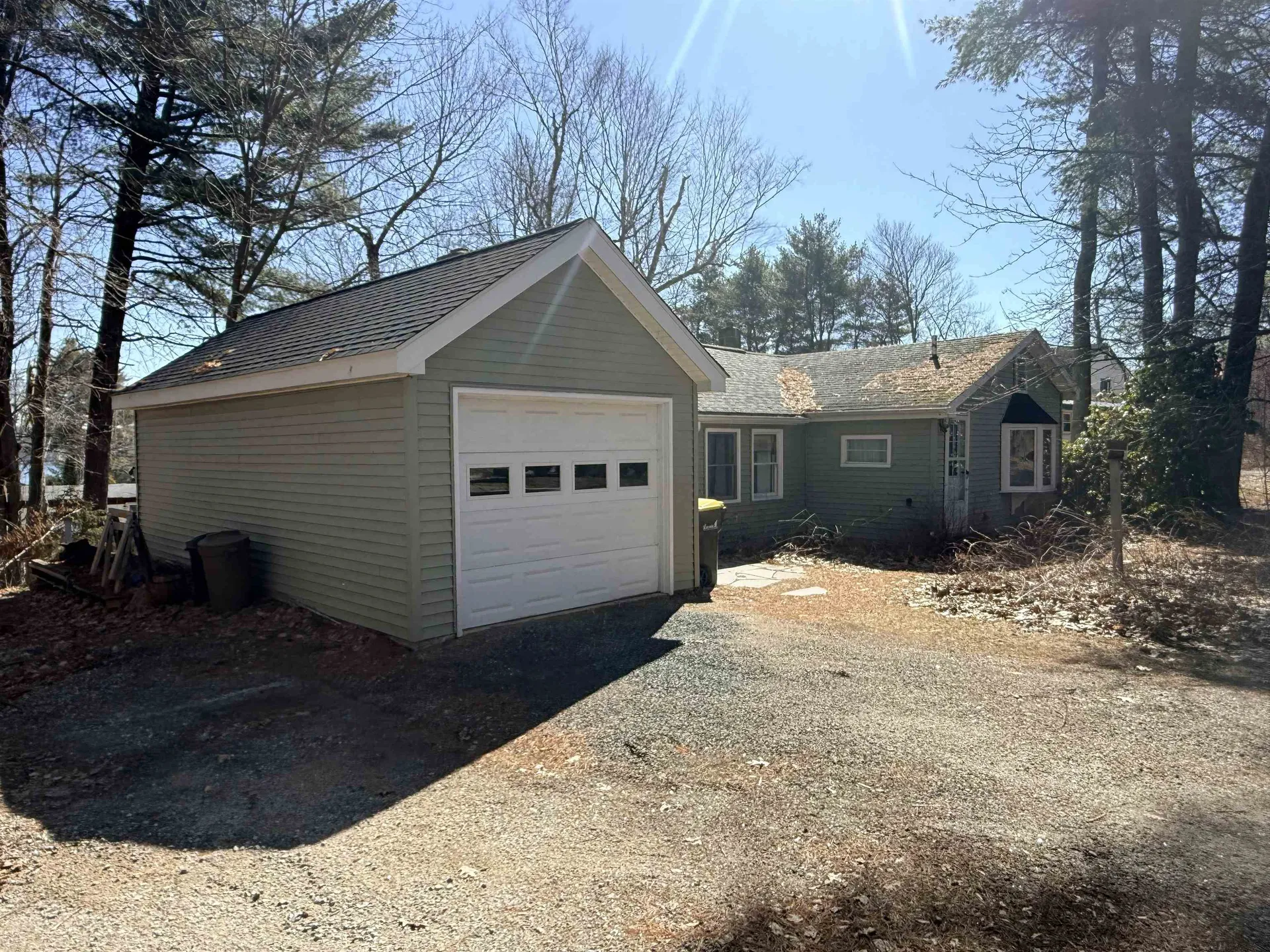21 Arlington Street Laconia NH 03246