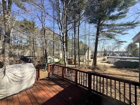 21 Arlington Street Laconia NH 03246