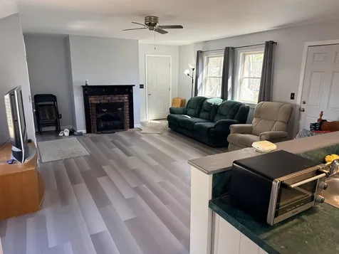 21 Arlington Street Laconia NH 03246