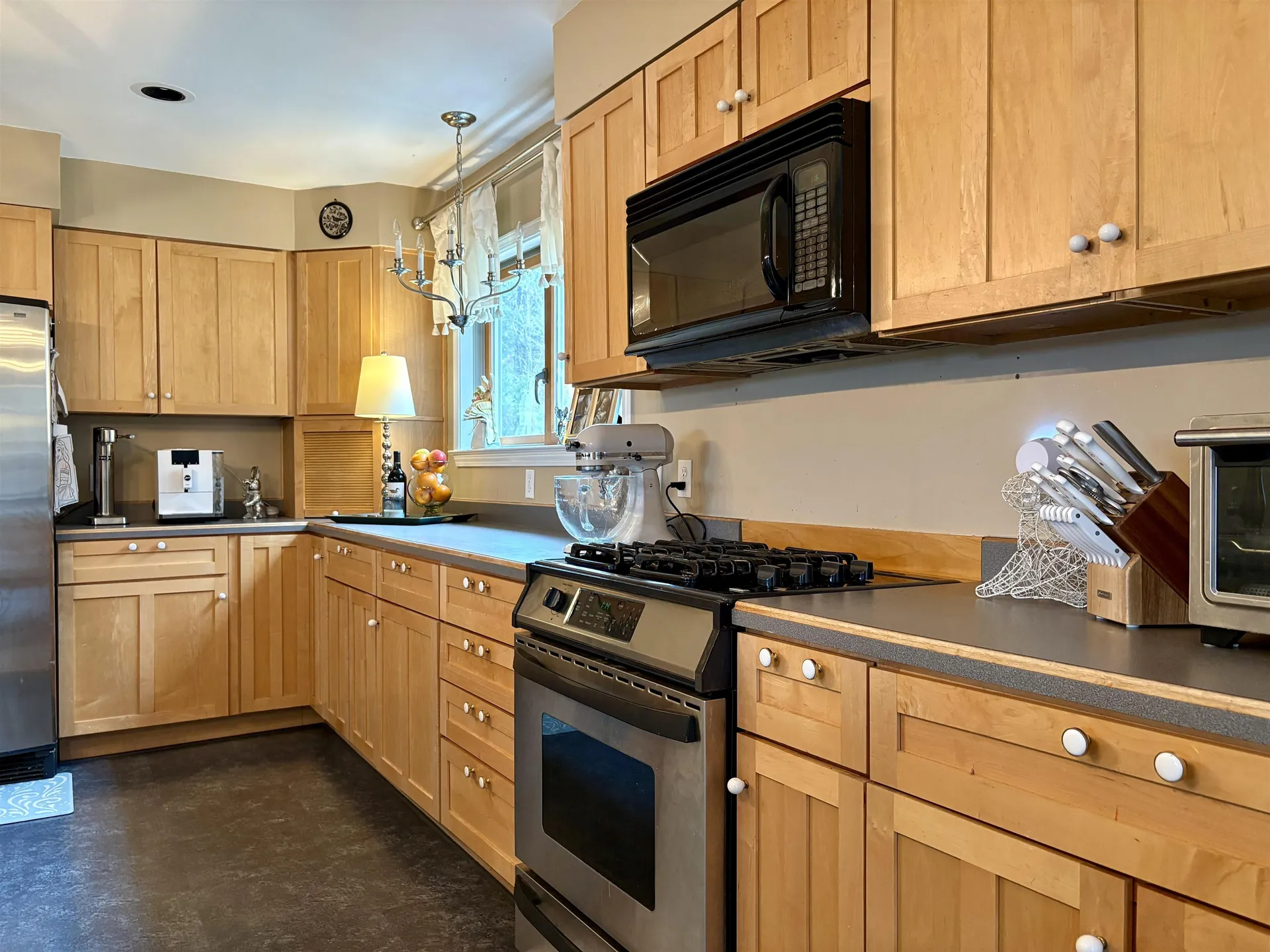 100 Sawyer Brook Road Orford NH 03777