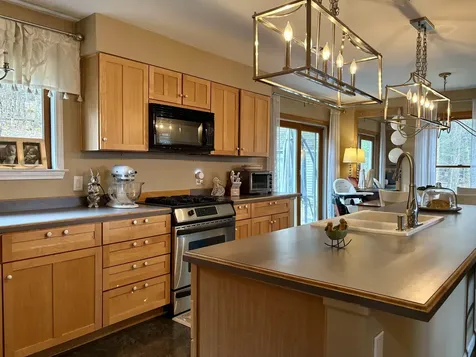 100 Sawyer Brook Road Orford NH 03777