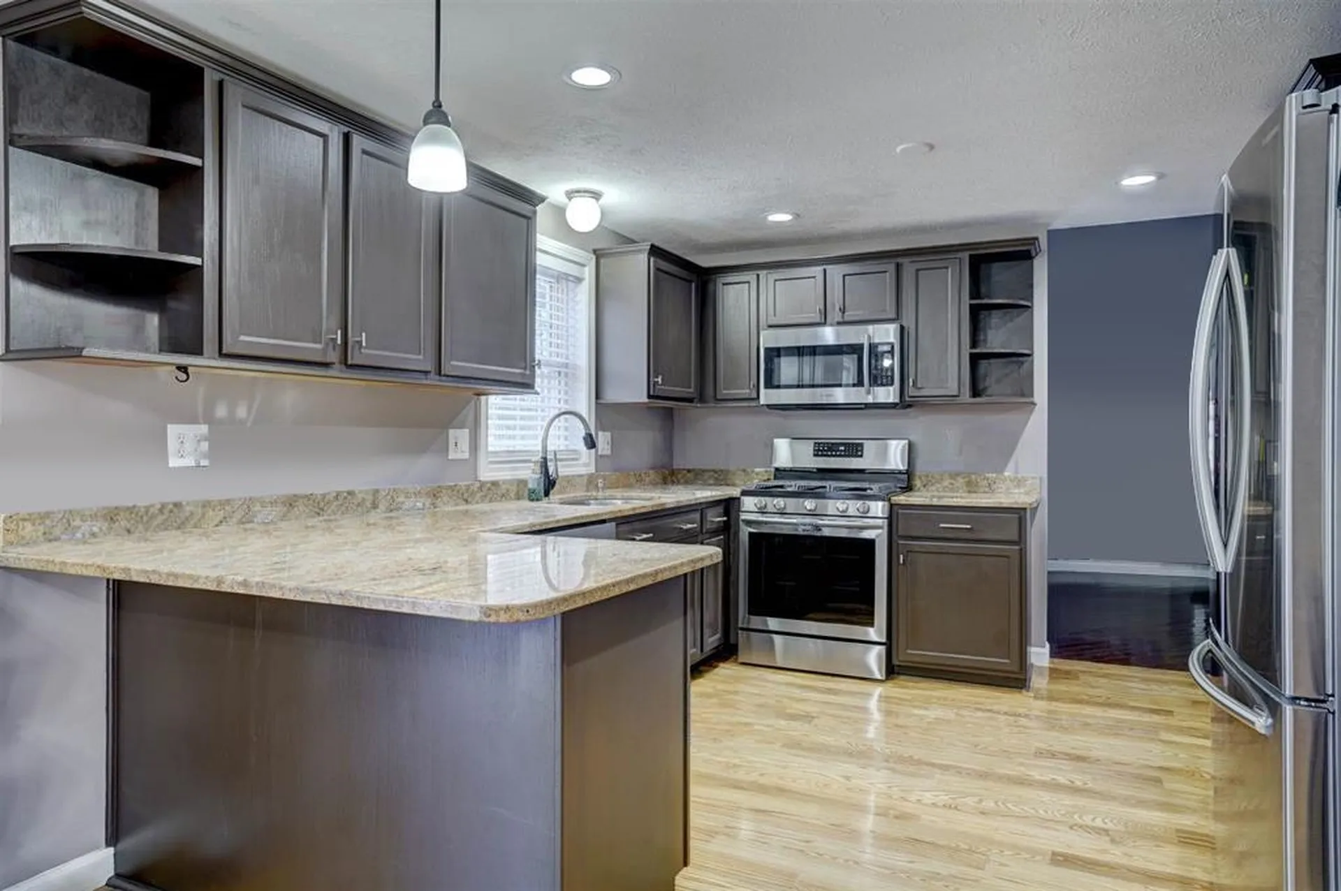 74 Rosecliff Lane Manchester NH 03109