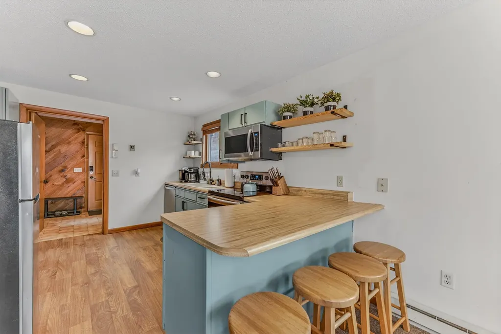 62 Isaax Fox Drive Campton NH 03223
