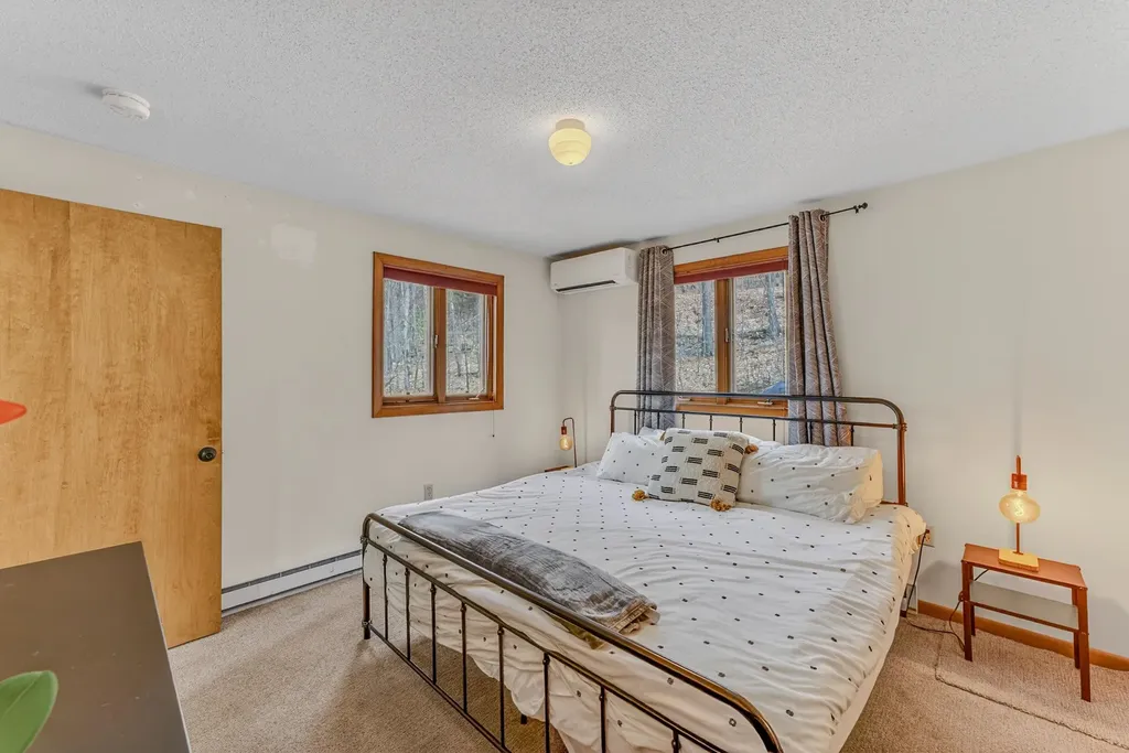 62 Isaax Fox Drive Campton NH 03223