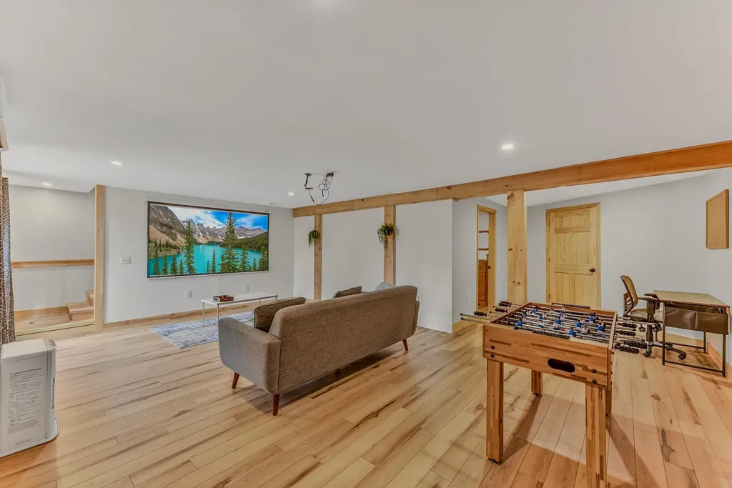 62 Isaax Fox Drive Campton NH 03223
