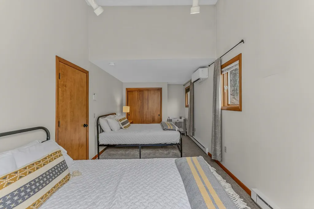 62 Isaax Fox Drive Campton NH 03223