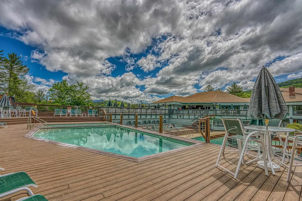 62 Isaax Fox Drive Campton NH 03223