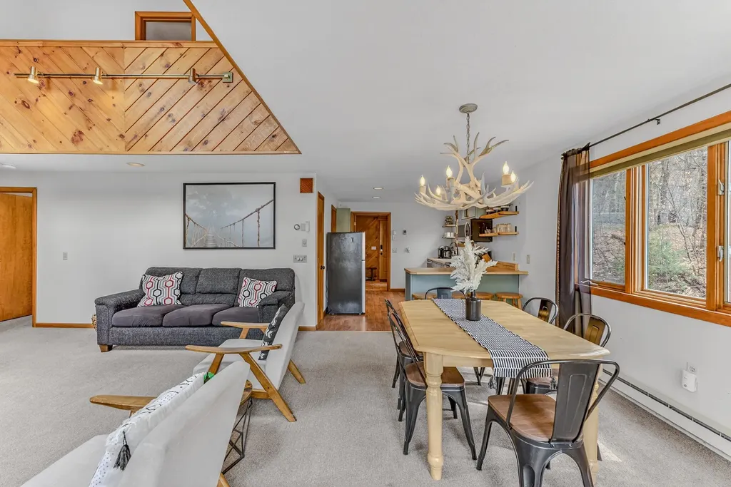 62 Isaax Fox Drive Campton NH 03223