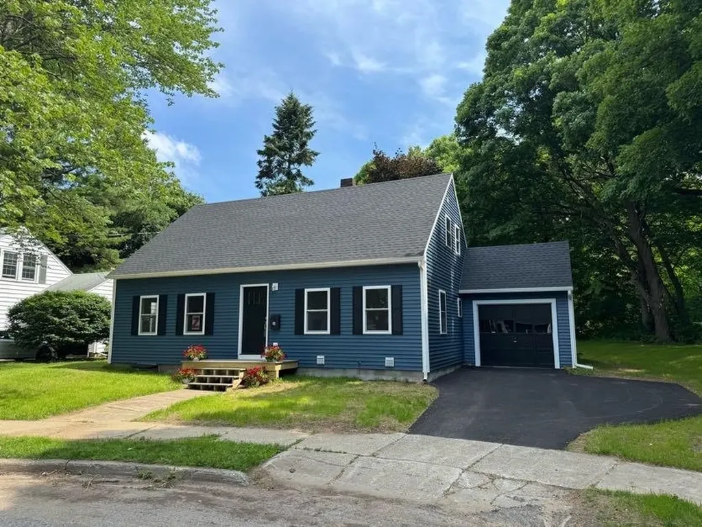 24 Bennington Court Burlington VT 05408