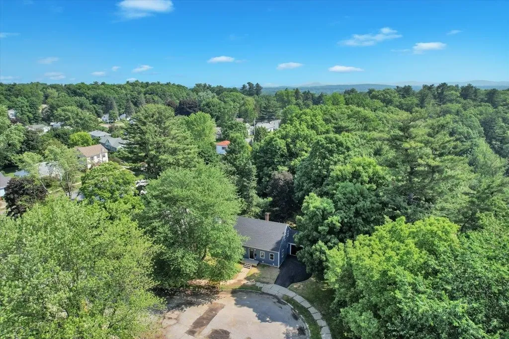 24 Bennington Court Burlington VT 05408