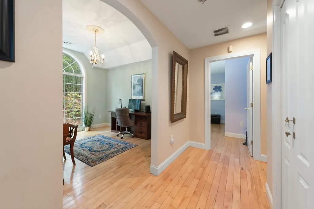 105 Pemigewasset Shores Drive Bristol NH 03222
