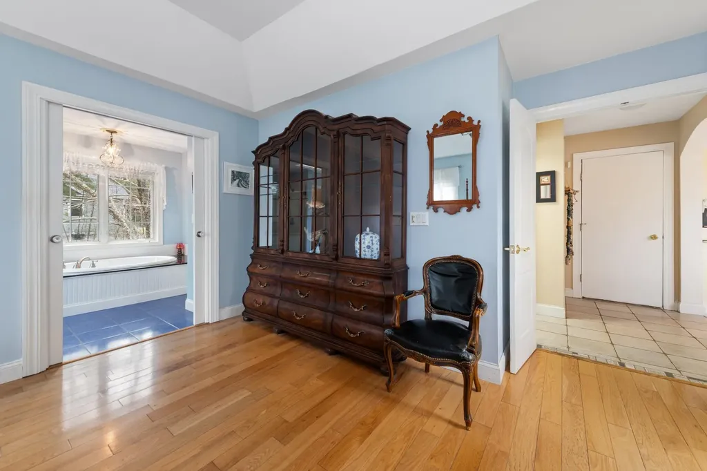 105 Pemigewasset Shores Drive Bristol NH 03222