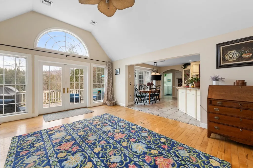 105 Pemigewasset Shores Drive Bristol NH 03222