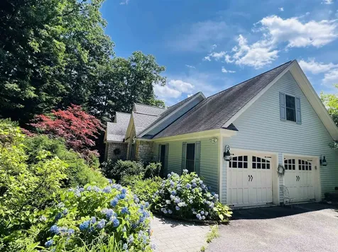105 Pemigewasset Shores Drive Bristol NH 03222