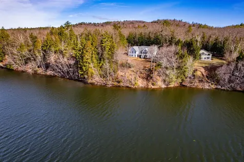 105 Pemigewasset Shores Drive Bristol NH 03222