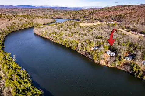 105 Pemigewasset Shores Drive Bristol NH 03222