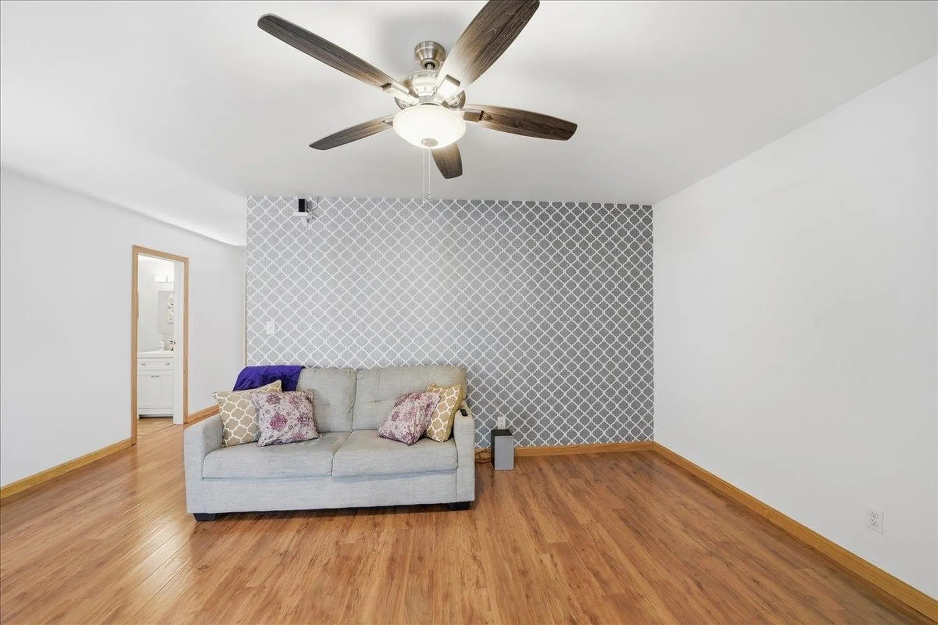 125 Kennedy Drive South Burlington VT 05403