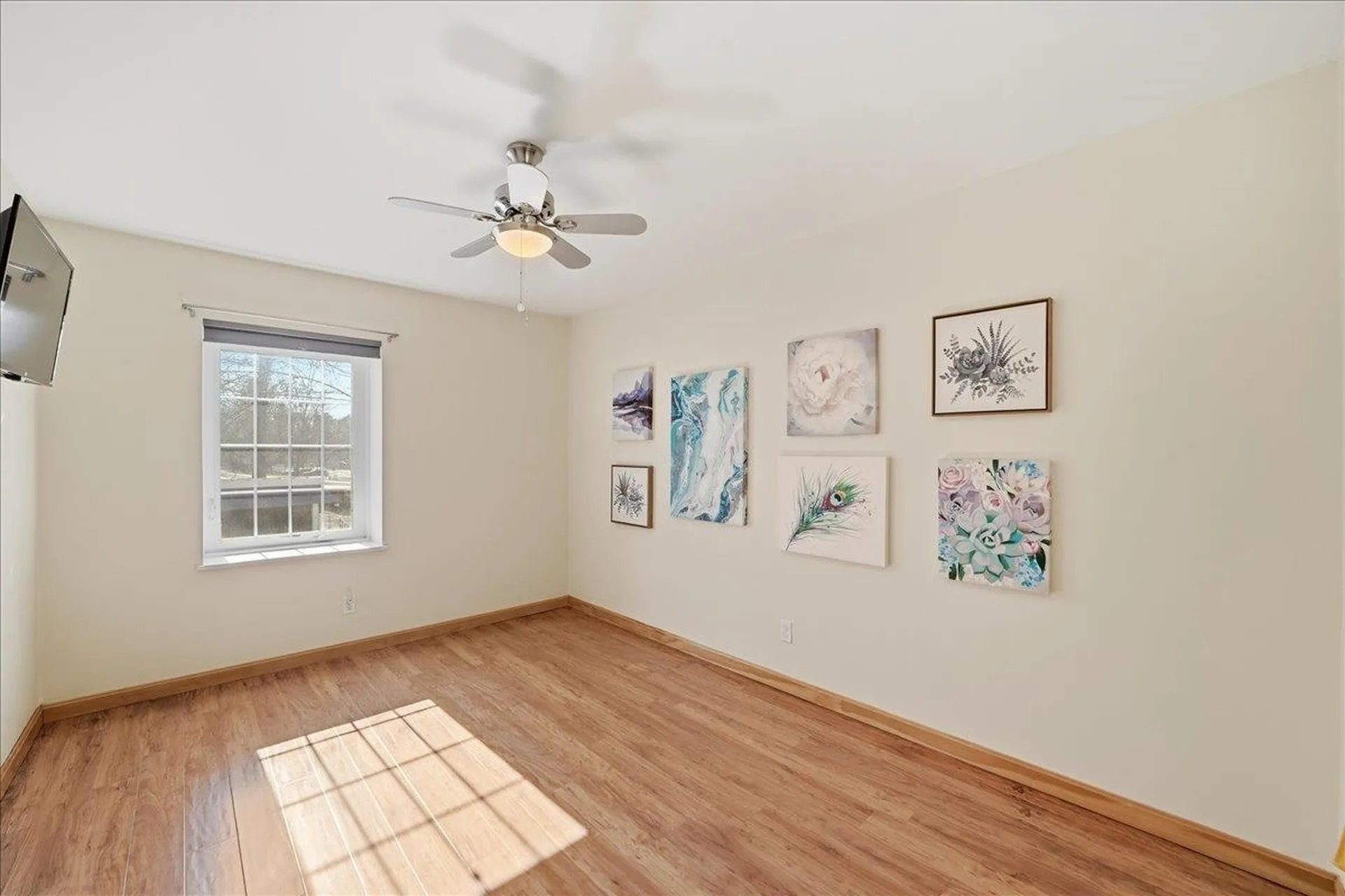 125 Kennedy Drive South Burlington VT 05403