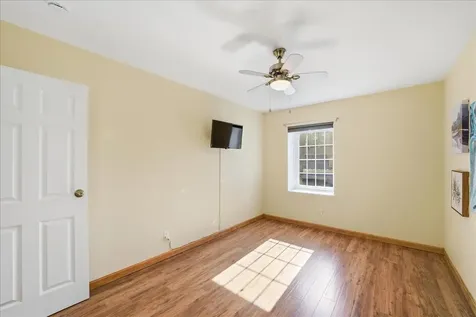 125 Kennedy Drive South Burlington VT 05403