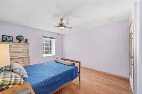 125 Kennedy Drive South Burlington VT 05403