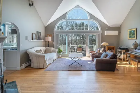 239 Gould Hill Road Hopkinton NH 03229