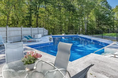 239 Gould Hill Road Hopkinton NH 03229