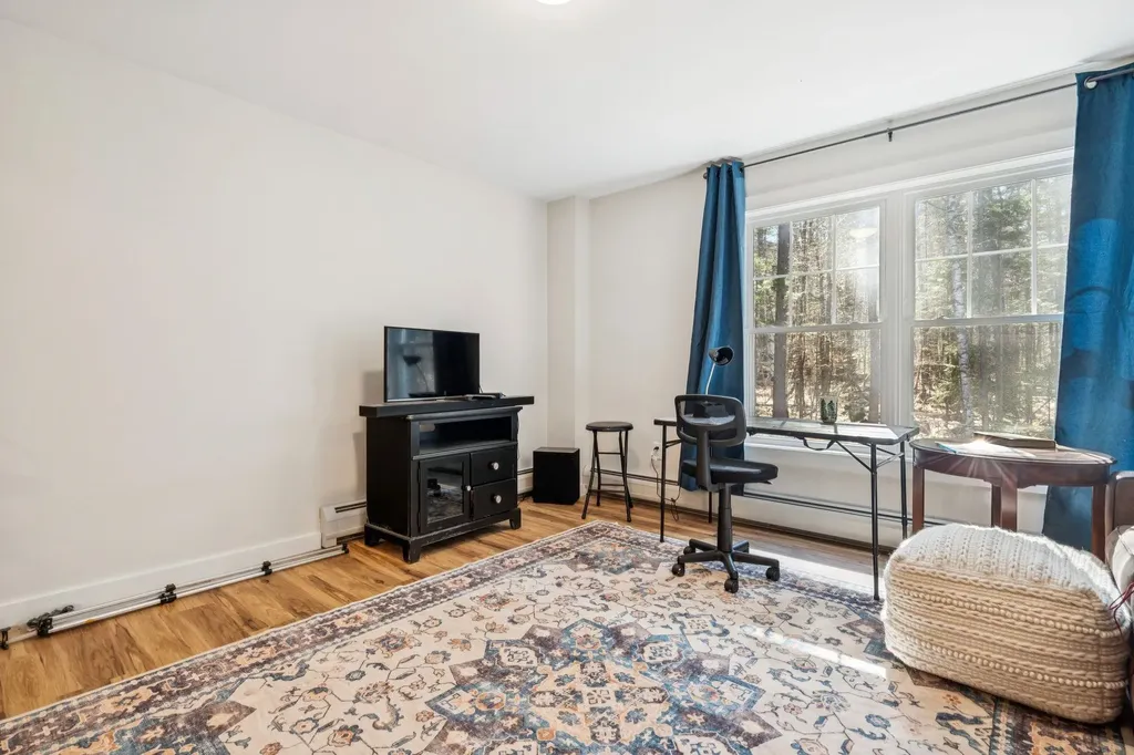 21 Caldwell Lane Sunapee NH 03782