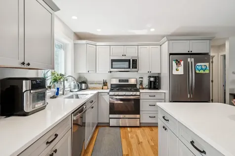 21 Caldwell Lane Sunapee NH 03782