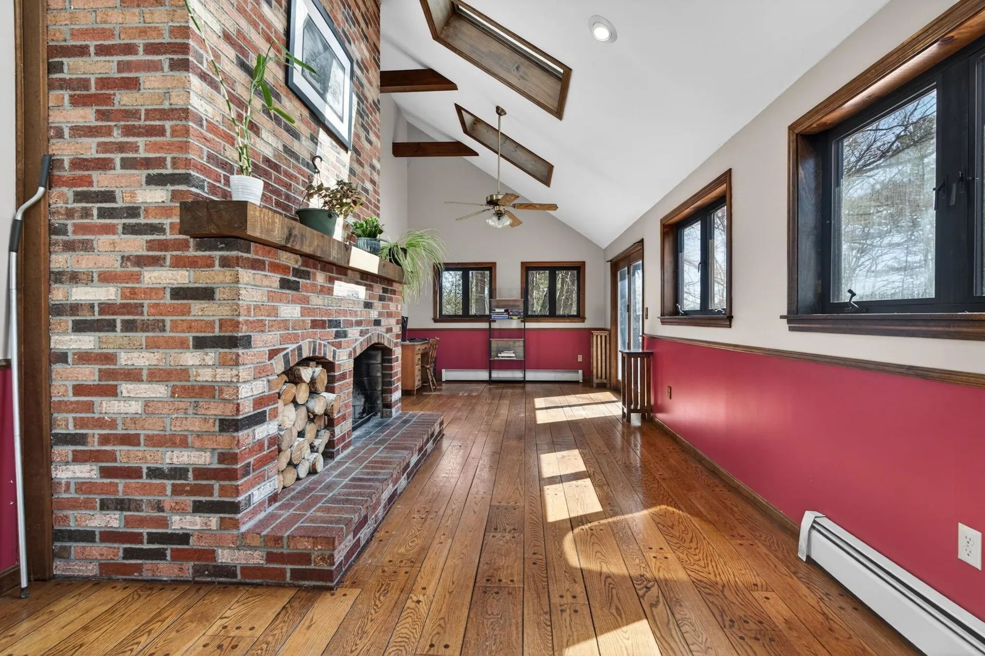 16 Berkeley Street Pelham NH 03076