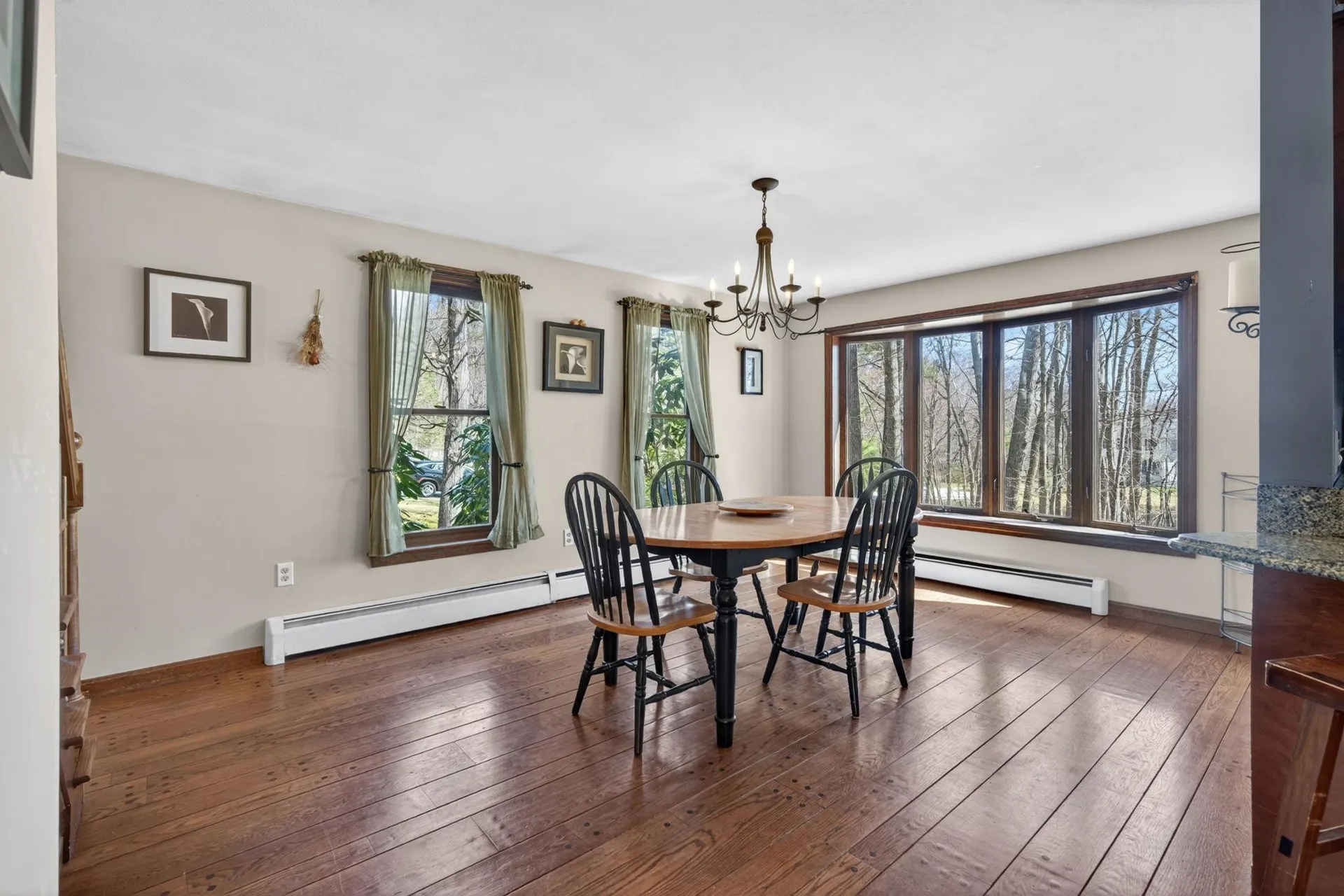 16 Berkeley Street Pelham NH 03076