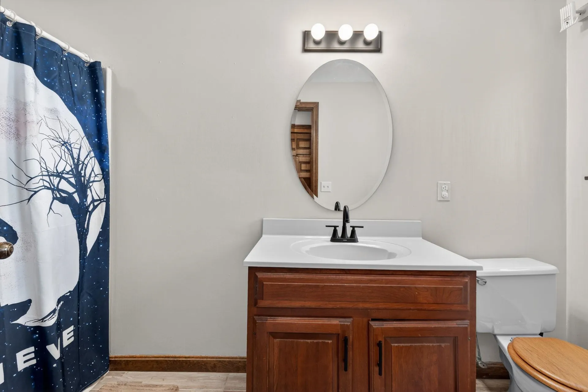 16 Berkeley Street Pelham NH 03076