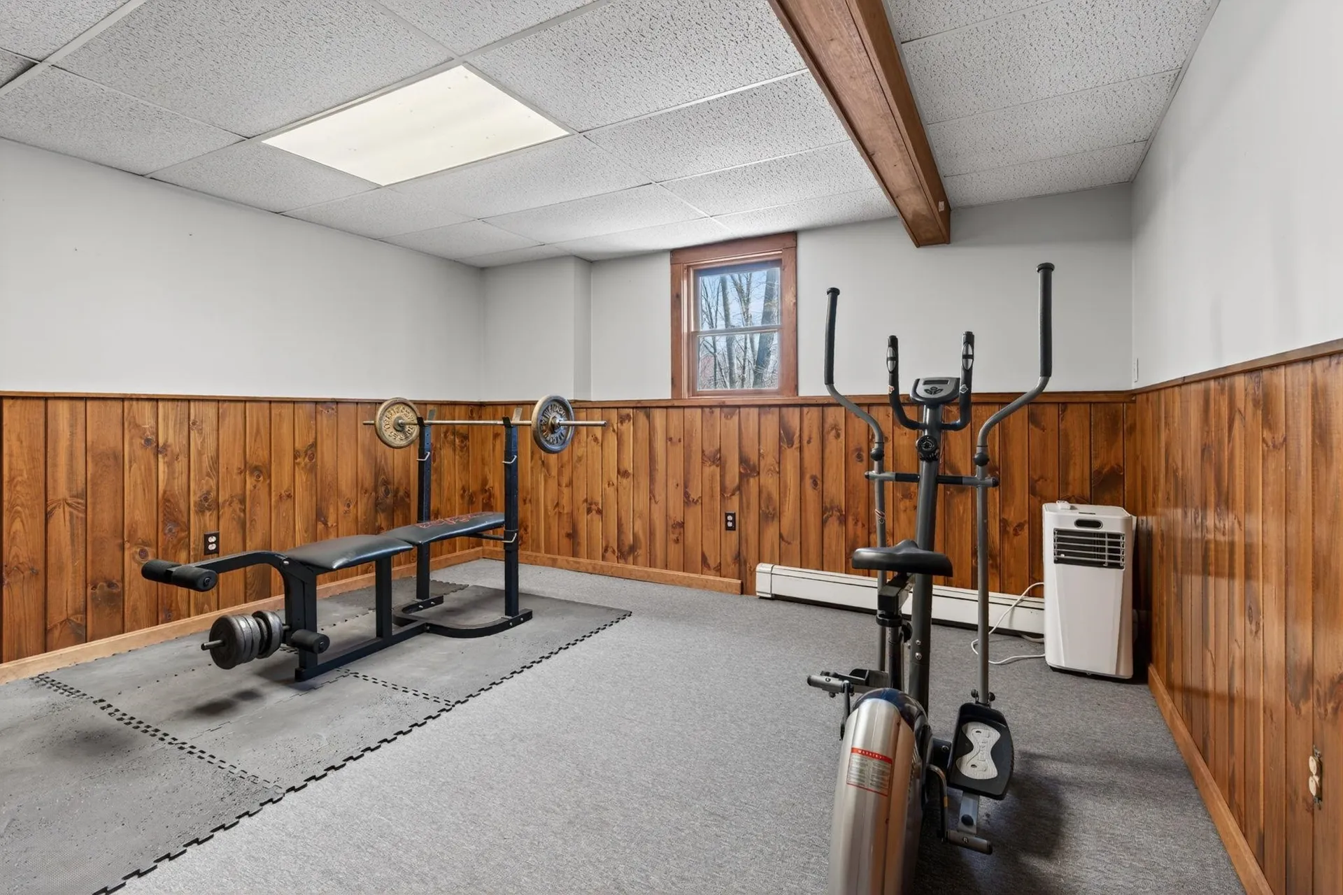 16 Berkeley Street Pelham NH 03076