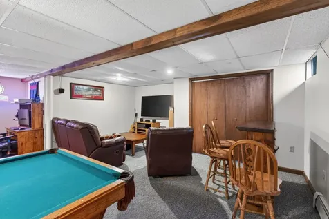 16 Berkeley Street Pelham NH 03076