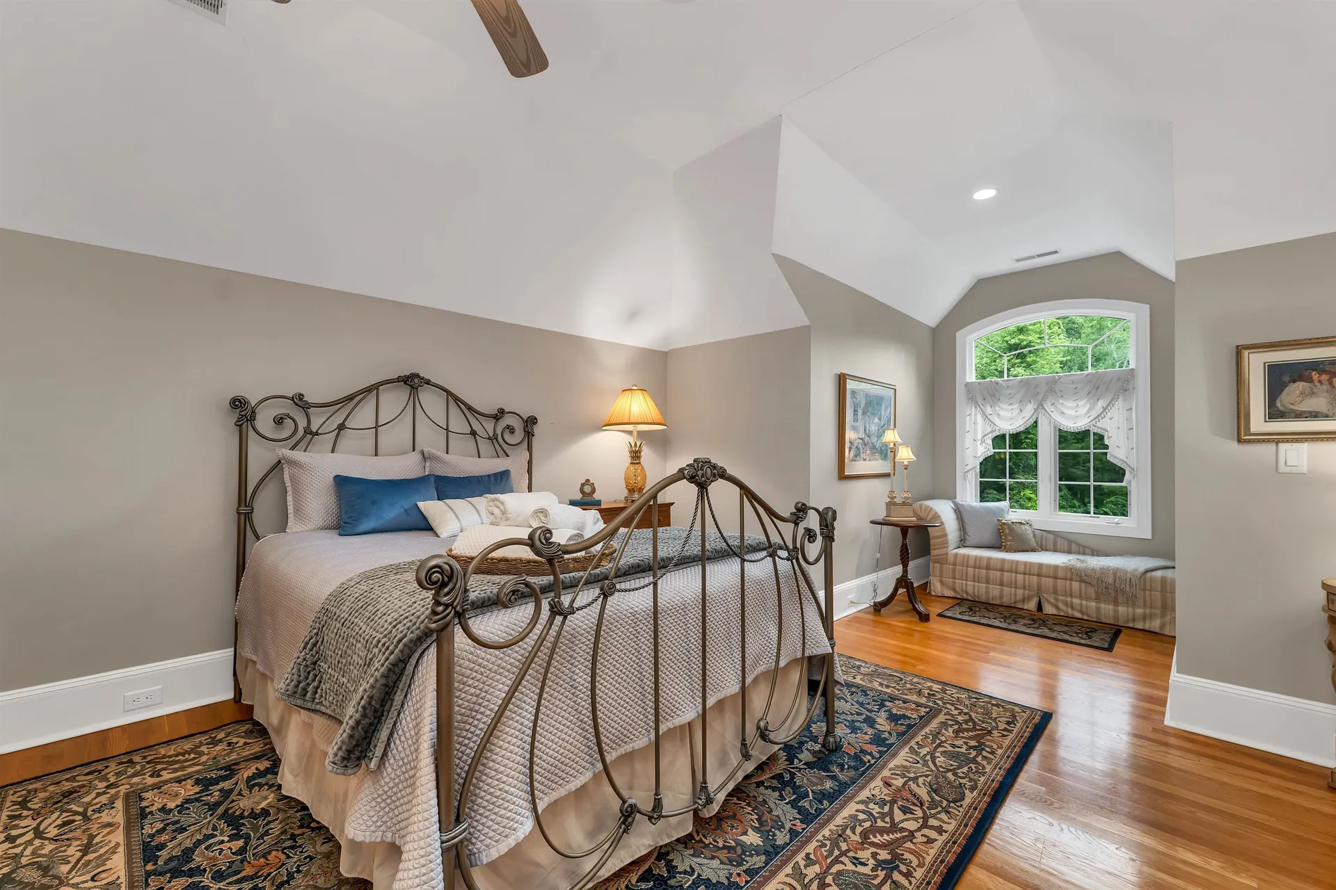 60 Riddle Drive Bedford NH 03110