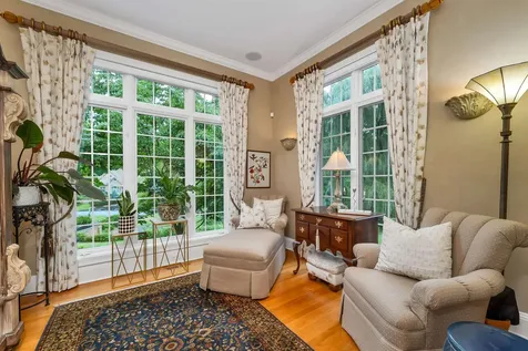 60 Riddle Drive Bedford NH 03110