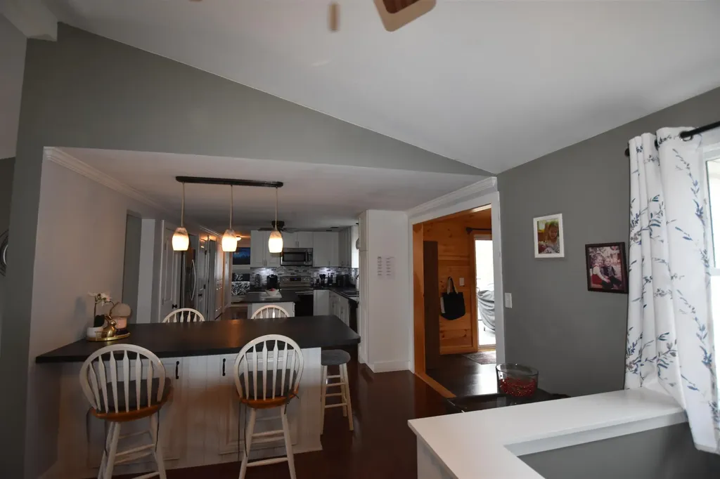 9 Maple Manor Vergennes VT 05491