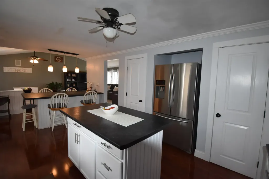 9 Maple Manor Vergennes VT 05491
