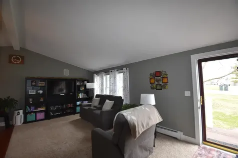 9 Maple Manor Vergennes VT 05491